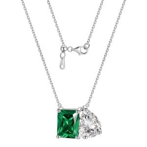 14k Pear and Emerald Toi Et Moi Necklace